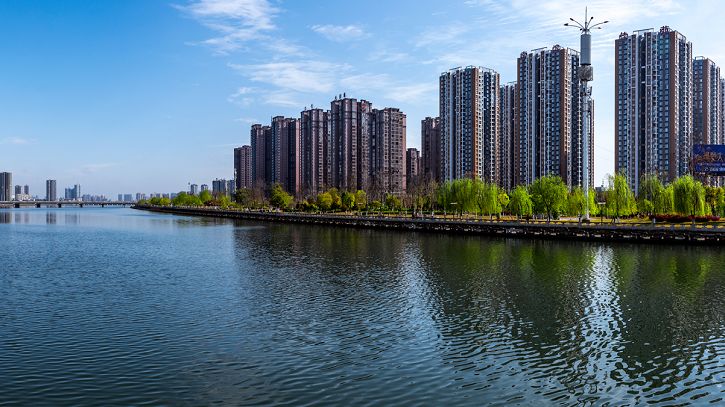 【拼經(jīng)濟(jì) 搞建設(shè) 抓發(fā)展】德陽(yáng)城發(fā)集團(tuán)：服務(wù)城市 保障民生 打好“拼經(jīng)濟(jì)、搞建設(shè)、抓發(fā)展”主動(dòng)仗
